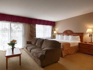 Best Western Westminster Inn Room photo